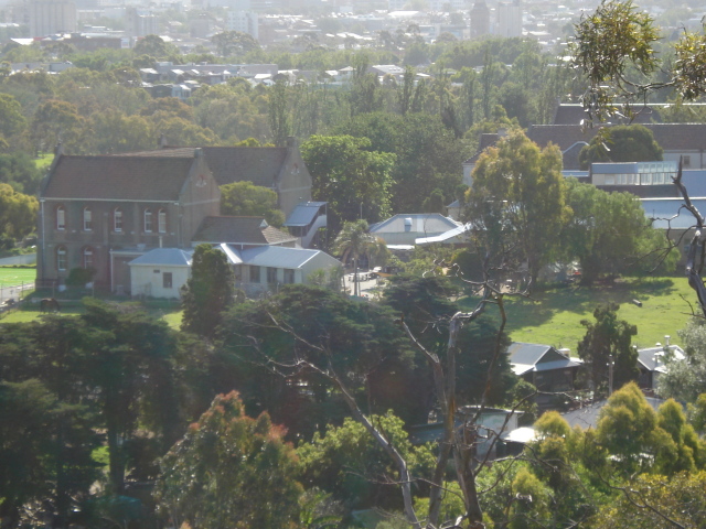 Last hill before reaching the edge of the city - can see Abbotfords Convent there by the Yarra